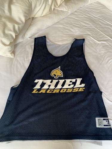 Thiel College Lacrosse Pinnie