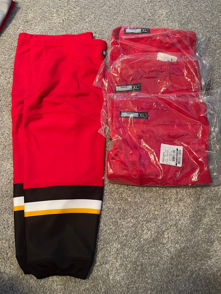 Calgary Flames Third jersey socks