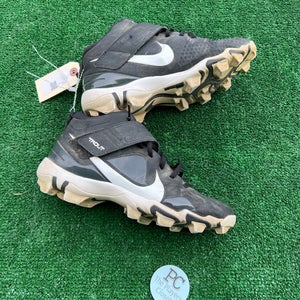 Nike Trout cleats size 6Y