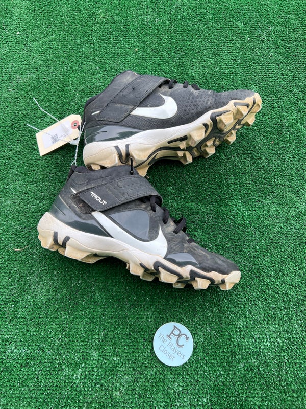 MHS Baseball Team Gets Nike Mike Trout Vapor Cleats