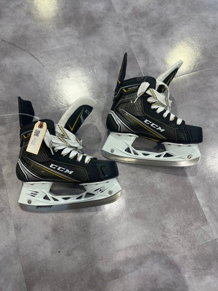 Junior Used CCM Tacks 9060 Hockey Skates D&R (Regular) 2.5