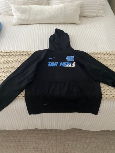 UNC Team Issued Nike Therma-Fit Hoodie