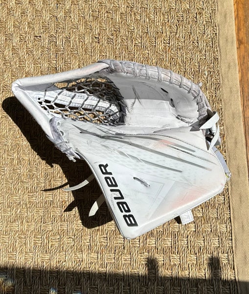 Used Regular Hyperlite Goalie Glove