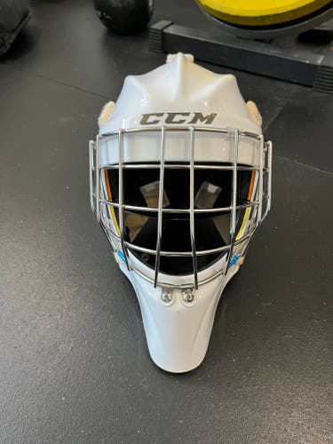 Senior Used CCM Axis Pro Goalie Mask