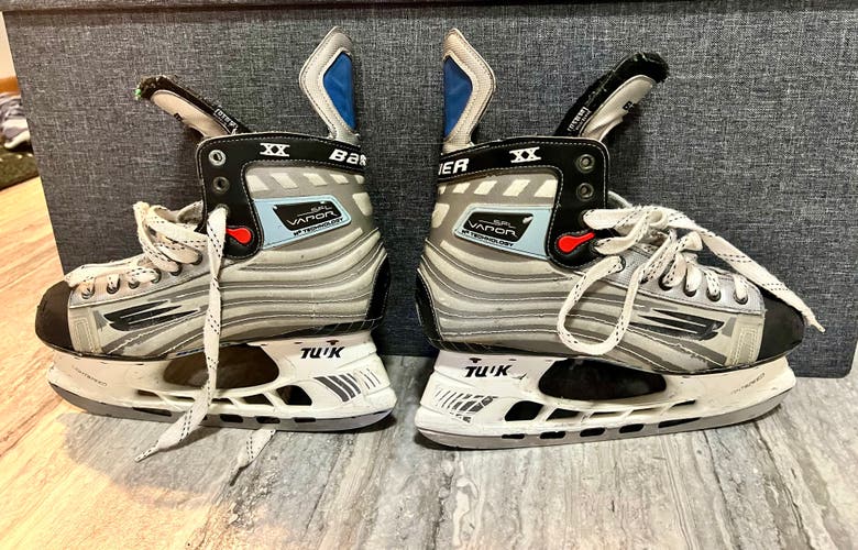 HOLY GRAIL | Used Bauer XX Regular Width  Size 10.5 Vapor Hockey Skates