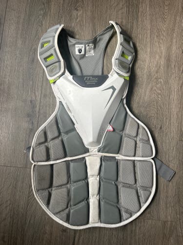 Maverick Max chest protector