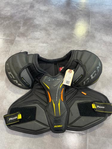 Junior Used Large CCM Tacks 9080 Shoulder Pads