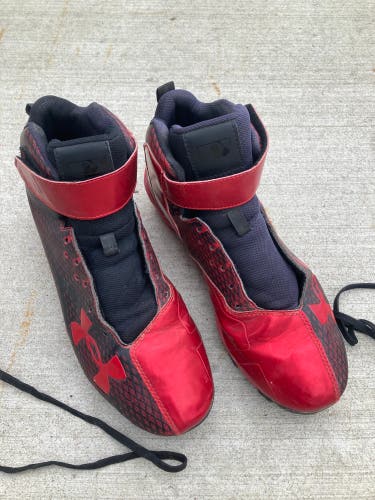 Red Used Molded Cleats High Top Trout