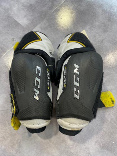 Used Medium CCM Super Tacks Elbow Pads