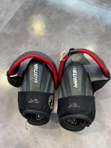 Used Large Bauer Vapor 1X Lite Elbow Pads