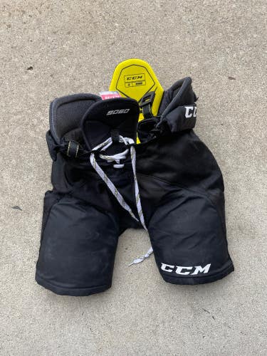 Junior Used Medium CCM Tacks 9060 Hockey Pants