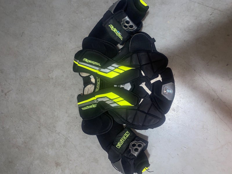 Used Small Vaughn Velocity VE8 Pro Goalie Chest Protector