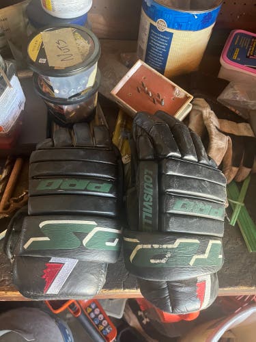 TPS Hockey gloves