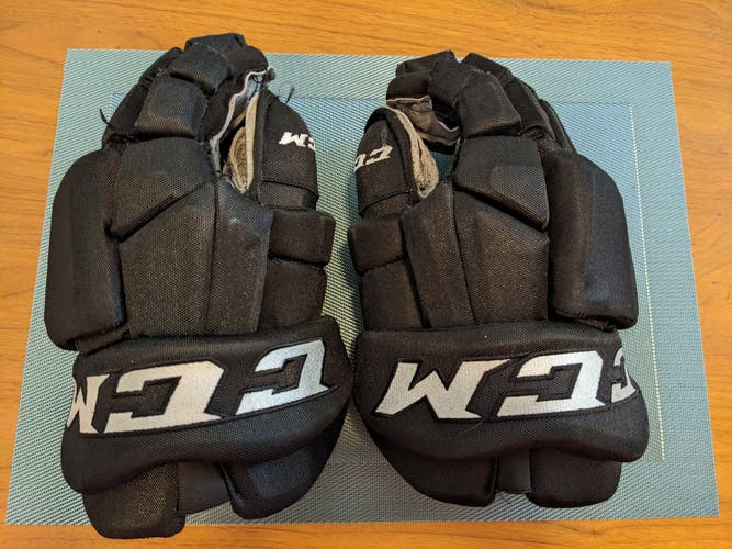 CCM HGTKXP Gloves 14" Pro Stock