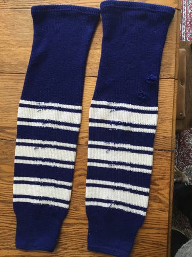 Toronto Maple Leafs knit socks