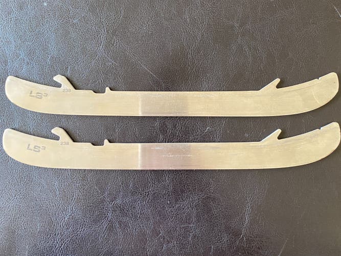 Bauer LS3 238 mm Pair of Skate Blades