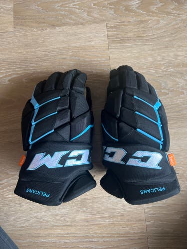 CCM 15" Pro Stock Gloves