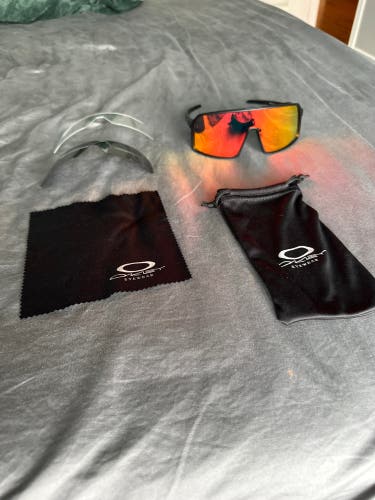 Unisex One Size Fits All Oakley Sutro Sunglasses