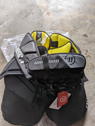 Senior New Small Warrior Ritual X2 Hockey Goalie Pants