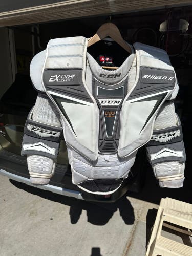 Used XL CCM Extreme Flex E2.5 Goalie Chest Protector