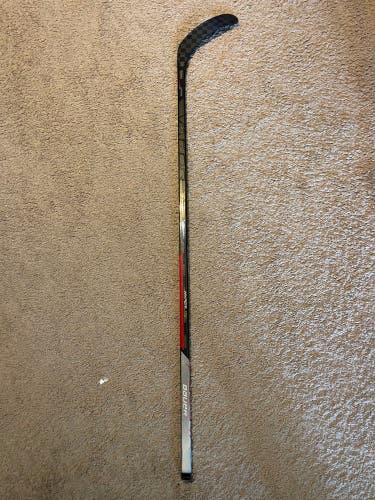 Senior Left Hand P92  Vapor Hyperlite Hockey Stick