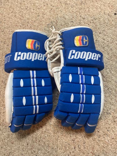 Cooper vintage hockey gloves