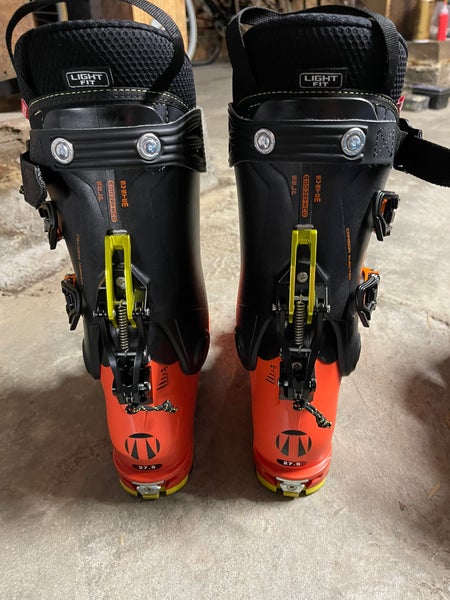 Men's Used Tecnica Alpine Touring Zero G tour pro Ski Boots