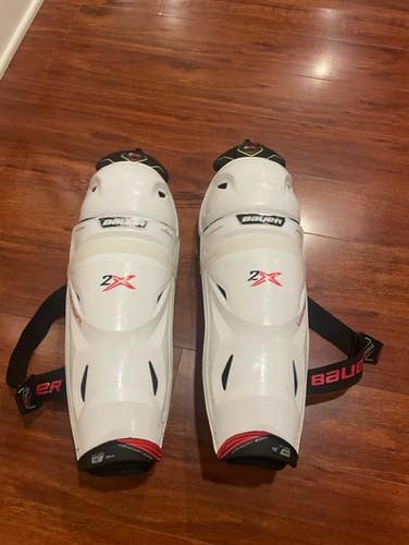 Used Bauer Vapor 2x Shin Pads