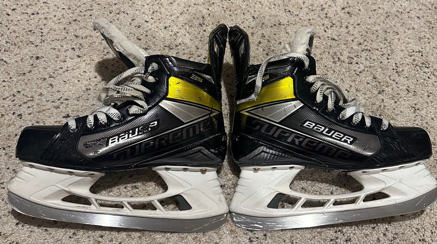 Senior Used Bauer Supreme 3S Hockey Skates Size 8.5