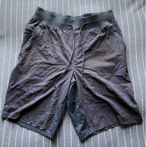 Blue Men's Lululemon Shorts Medium