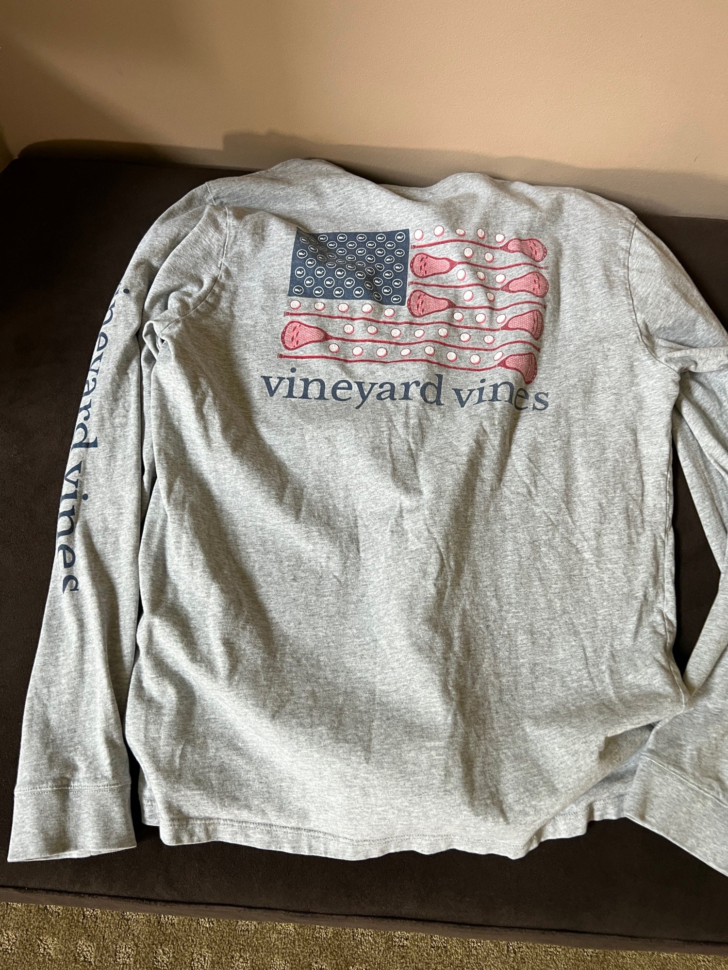 Vineyard Vines Long Sleeve Tshirt Size Medium