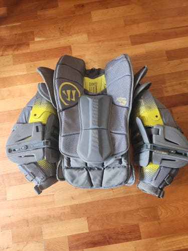 Used Medium Warrior Ritual Pro Goalie Chest Protector