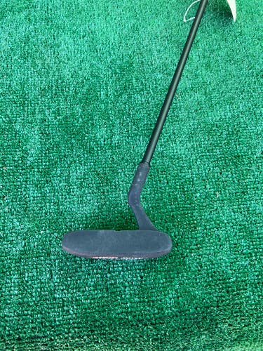 Used Men's Right Mallet Putter 35