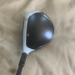Men's Right Handed Regular Flex 5 Wood SIM2 MAX Fairway Wood