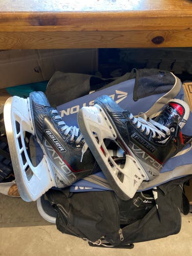 Used Bauer Size 6.5 Vapor 3X Hockey Skates