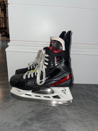 Used Bauer Regular Width  Size 6 Vapor 2X Hockey Skates