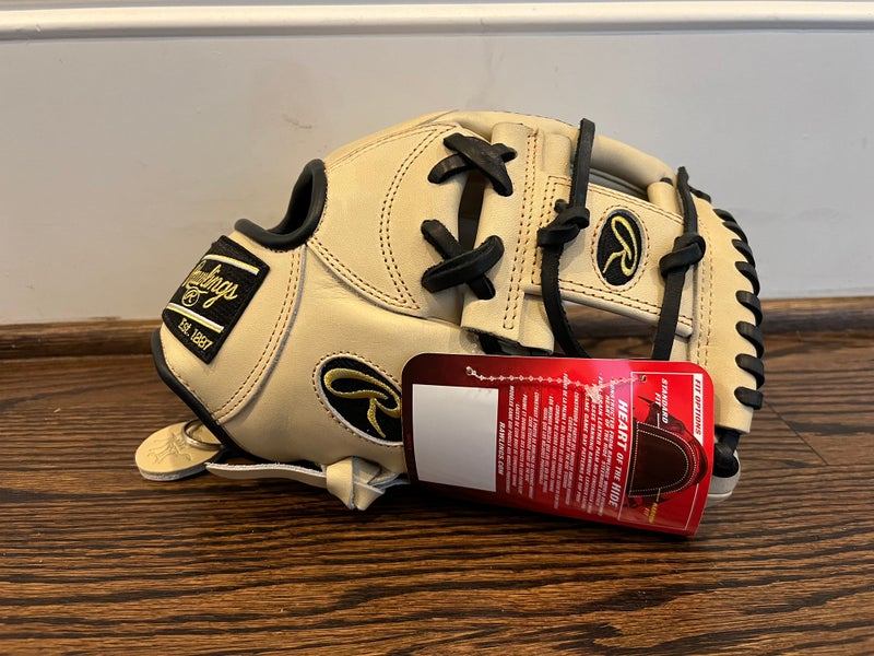 NWT Rawlings Heart of the Hide Baseball Glove 11.5” RHT