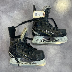 CCM Tacks 9060 Hockey Skates | Youth 13.0 | Regular