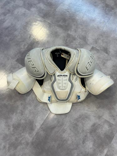 Senior Used Medium Bauer Nexus Shoulder Pads