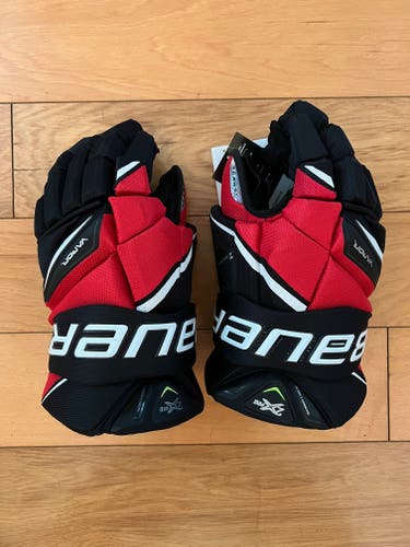 New Bauer Vapor 2X Pro Gloves 14" - Senior