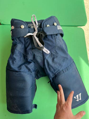 Junior Used XL Warrior Covert QRL3 Hockey Pants