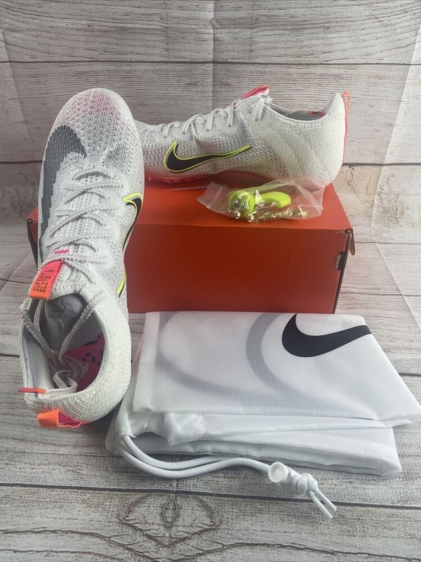 Nike Football superflyx 6 astro turf boots in grey