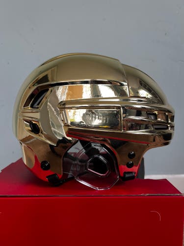 New Medium CCM Pro Stock Tacks 910 Helmet