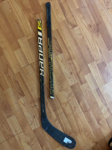 Broken Supreme 2S Pro Senior Hockey Stick