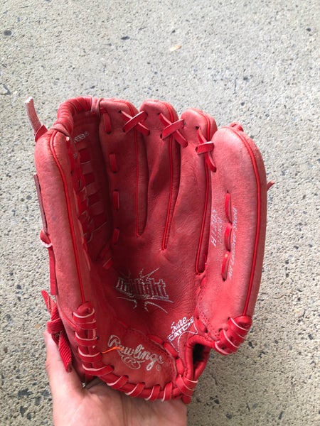 Supreme Rawlings Baseball Ball Red