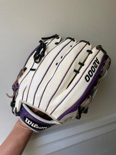 2019 Outfield 12.75" A2000 Softball Glove