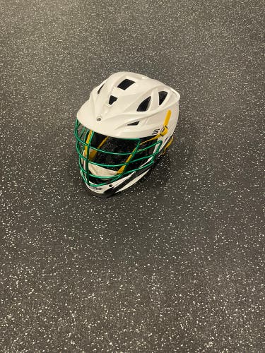Player's Cascade S Helmet