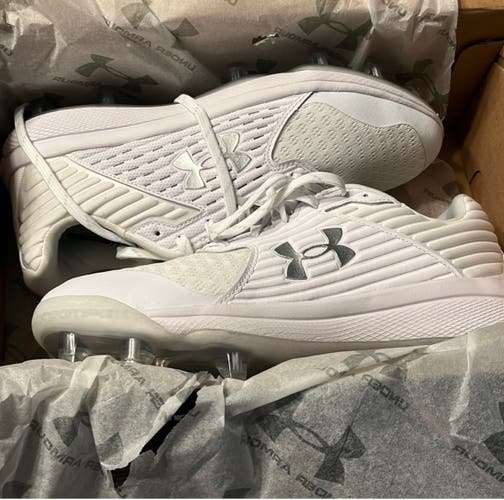 White Men's Molded Cleats Under Armour Cleats