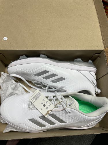 White Men's Molded Cleats Low Top Icon 7