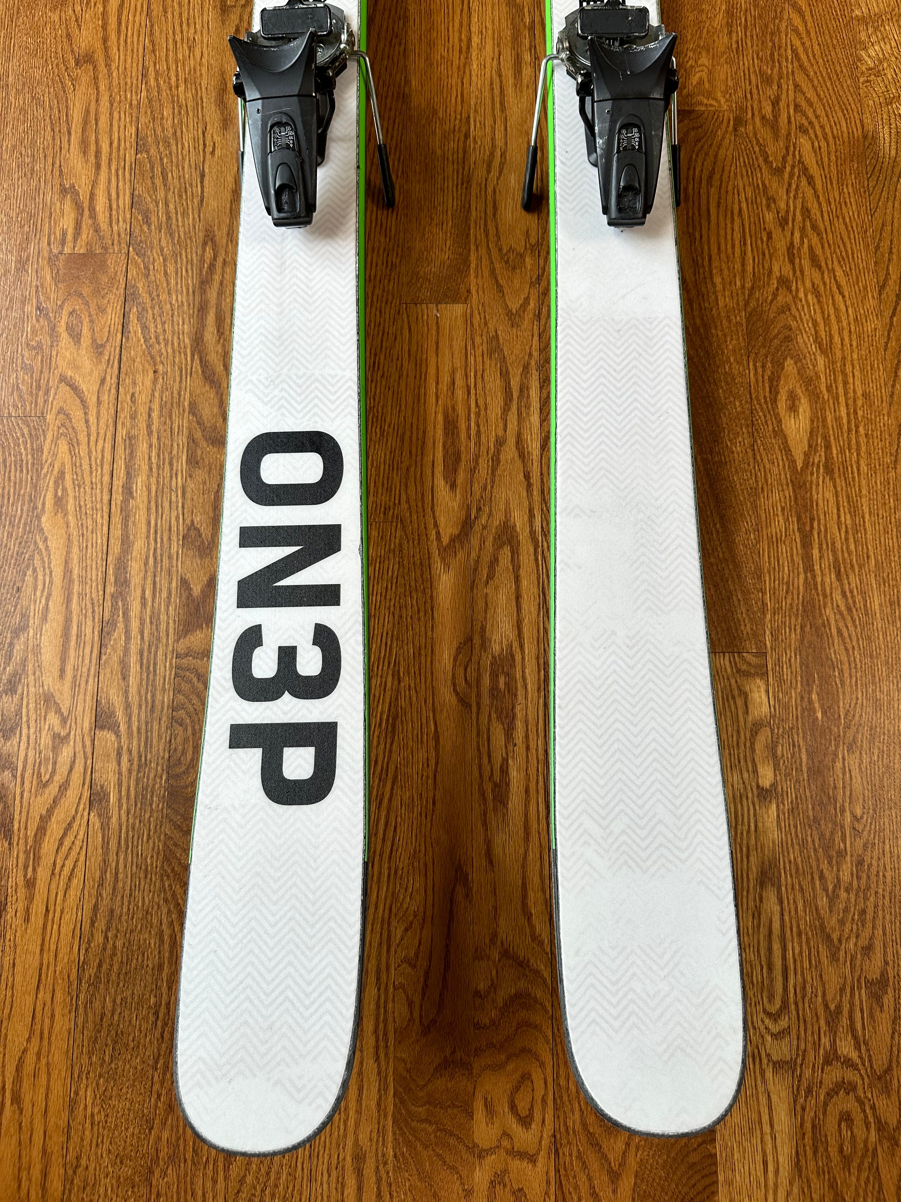 Excellent Condition 182cm ON3P Woodsman 96 Custom Skis with Look 